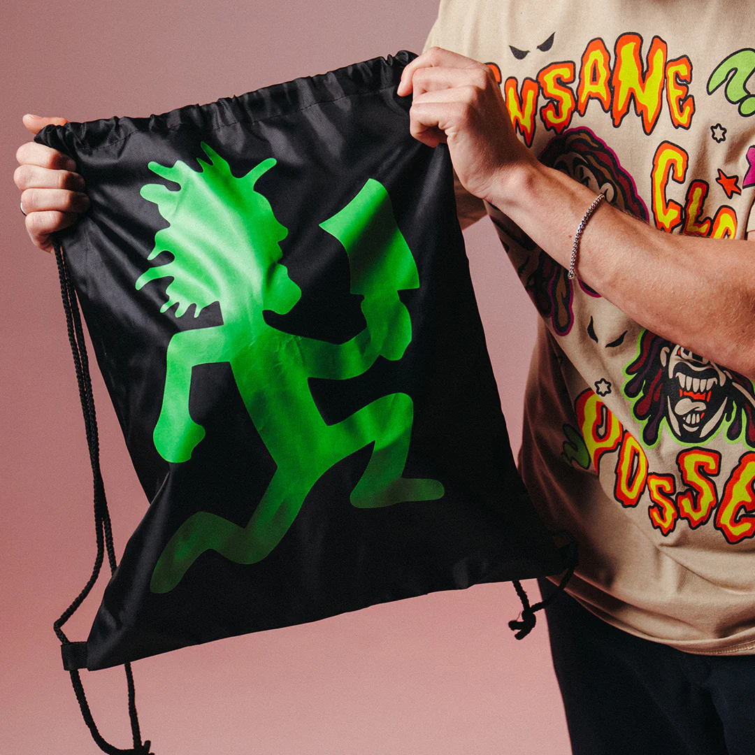 "Hatchetman" Drawstring Bag - Image 3